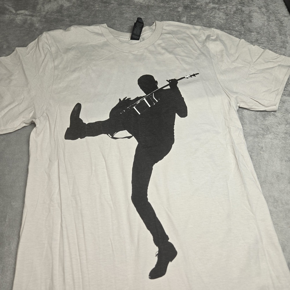 Bryan Adams Tour Shirt 2024 USA Mexico Small Mens Concert Tee Rock Band Graphic